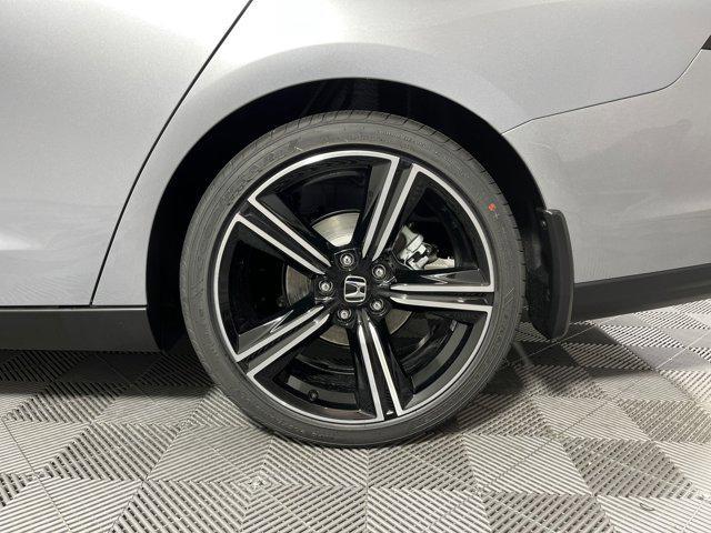 new 2025 Honda Accord Hybrid car, priced at $33,232