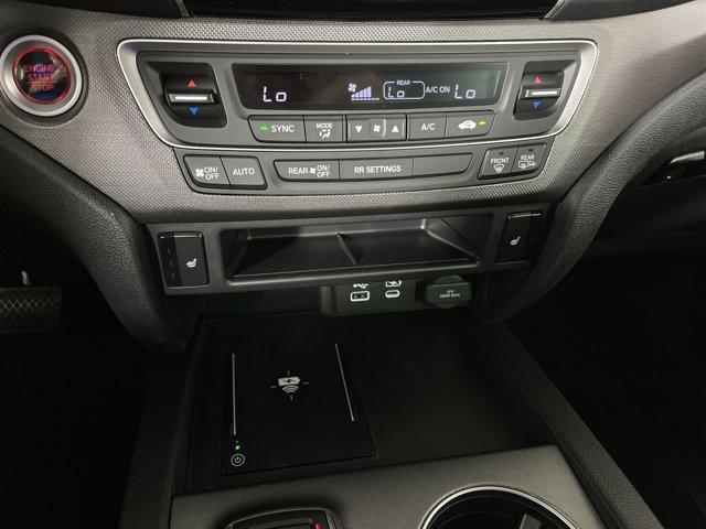 new 2025 Honda Ridgeline car, priced at $42,201