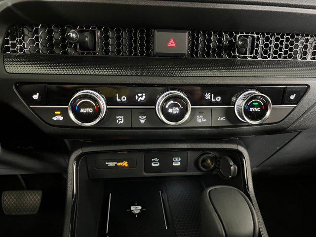 new 2026 Honda CR-V Hybrid car, priced at $38,431