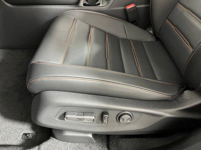 new 2026 Honda CR-V Hybrid car, priced at $38,431