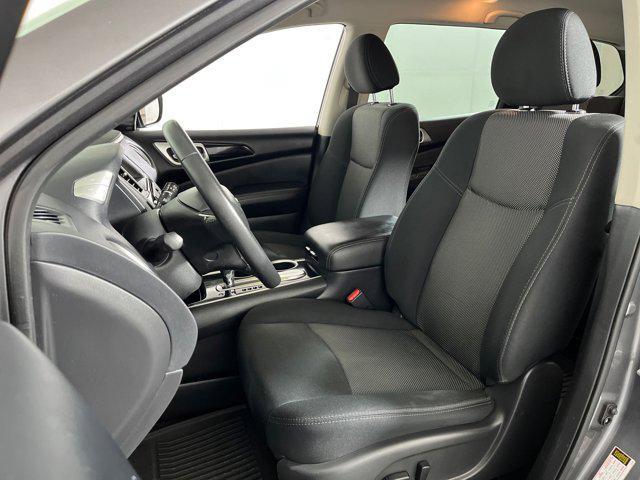 used 2020 Nissan Pathfinder car, priced at $12,999