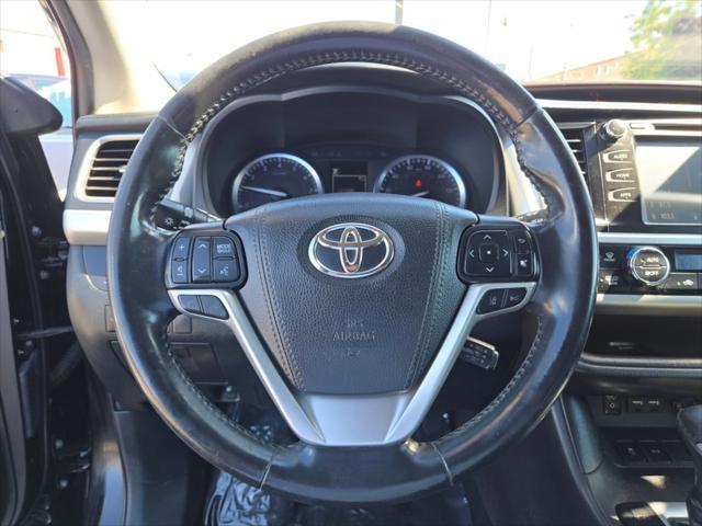 used 2019 Toyota Highlander car, priced at $17,988