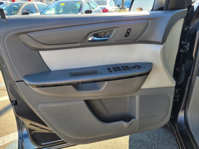 used 2015 GMC Acadia car, priced at $6,988