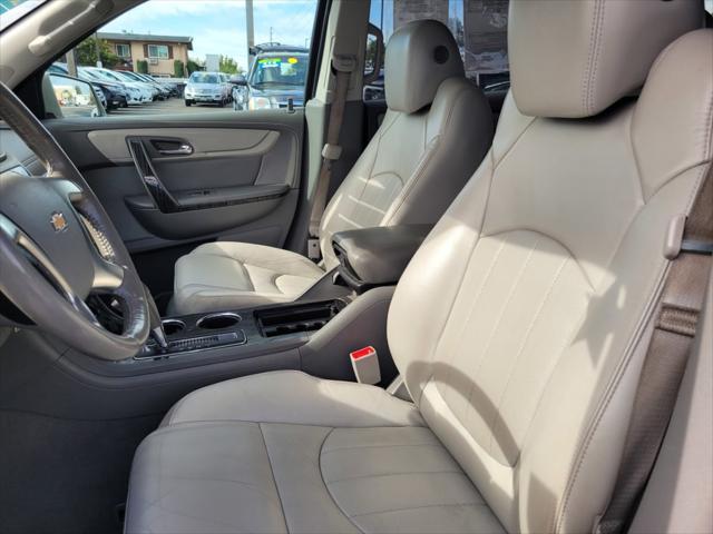 used 2014 Chevrolet Traverse car, priced at $8,988