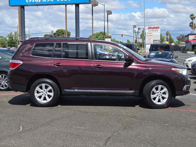 used 2013 Toyota Highlander car, priced at $12,588