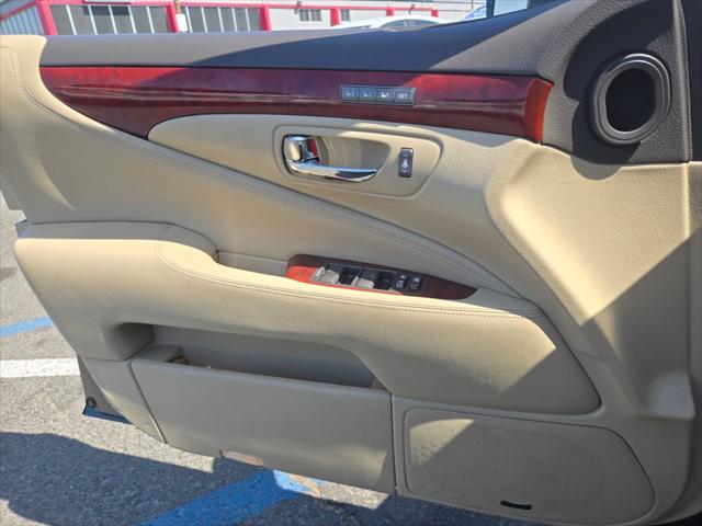 used 2007 Lexus LS 460 car, priced at $6,988
