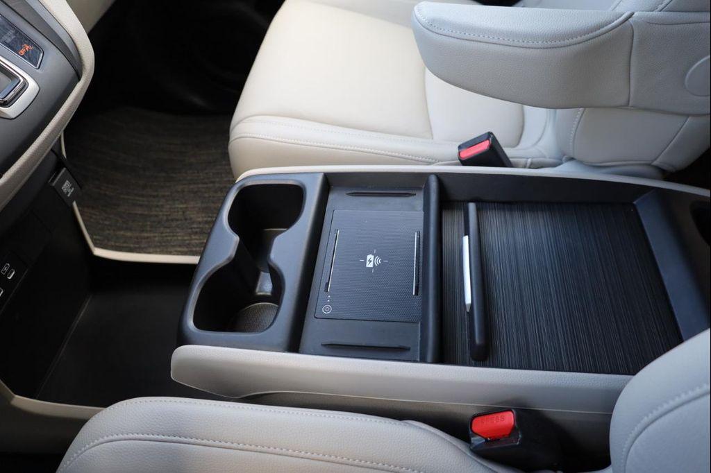 used 2025 Honda Odyssey car, priced at $41,999
