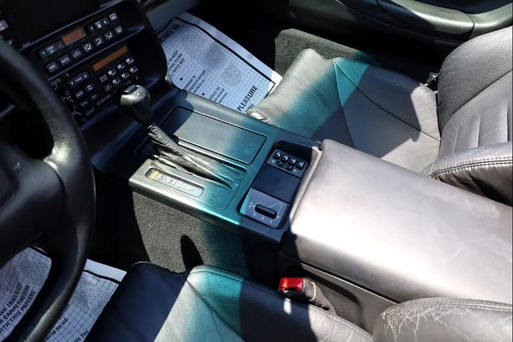 used 1995 Chevrolet Corvette car, priced at $14,999