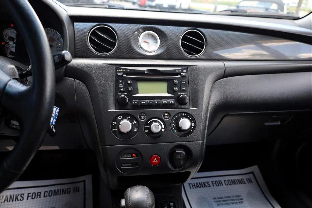 used 2006 Mitsubishi Outlander car, priced at $3,999