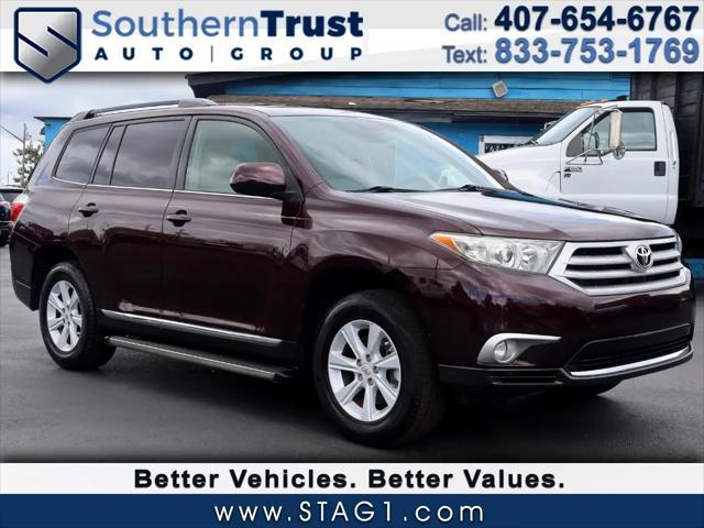 used 2012 Toyota Highlander car, priced at $15,999