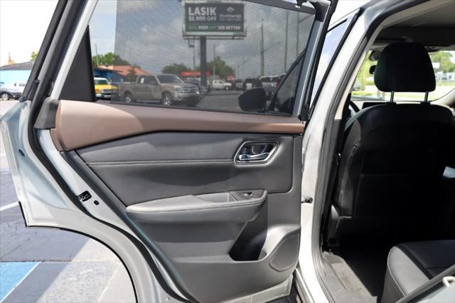 used 2021 Nissan Rogue car, priced at $23,999