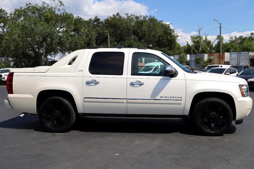 used 2012 Chevrolet Avalanche car, priced at $17,999