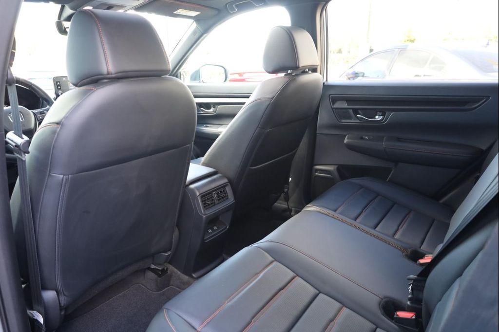 used 2025 Honda CR-V Hybrid car, priced at $36,999