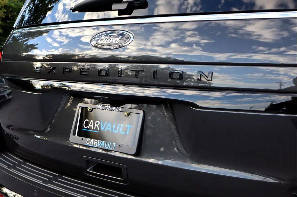 used 2022 Ford Expedition Max car, priced at $34,995