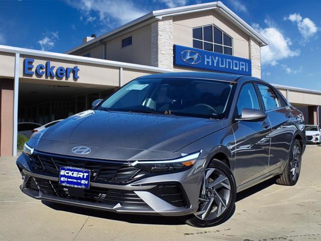 new 2025 Hyundai Elantra car, priced at $27,235