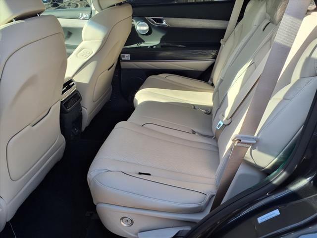 new 2025 Genesis GV80 car
