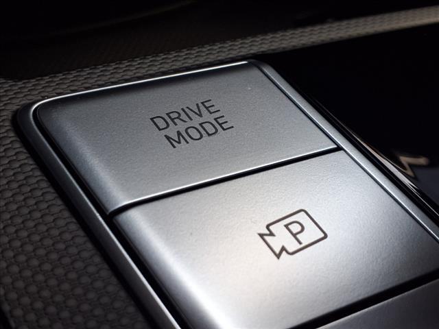 new 2025 Hyundai Elantra car, priced at $27,605