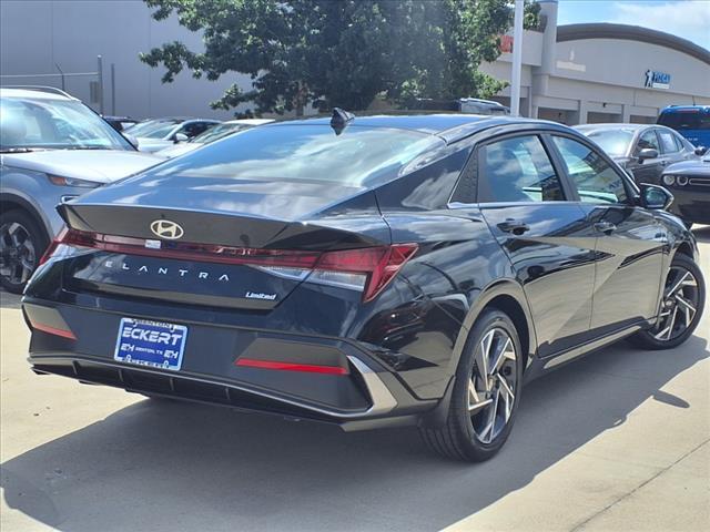 new 2025 Hyundai Elantra car, priced at $27,605
