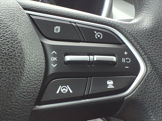 used 2022 Hyundai Santa Fe car, priced at $18,599