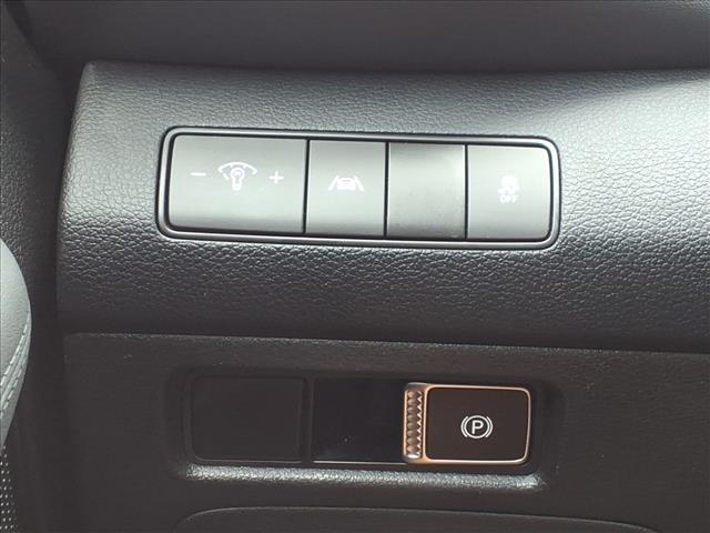 used 2022 Hyundai Santa Fe car, priced at $18,599