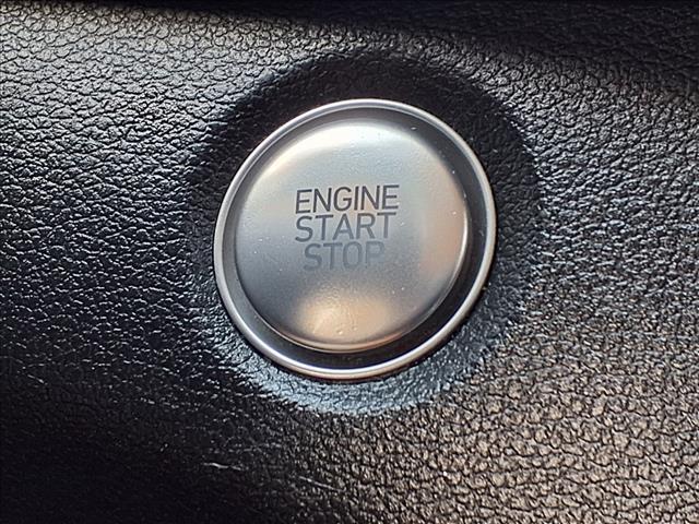 used 2020 Hyundai Santa Fe car, priced at $19,495