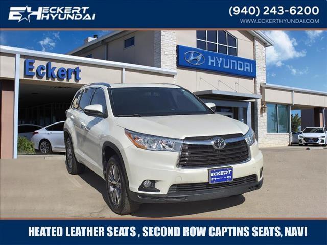 used 2014 Toyota Highlander car, priced at $19,995