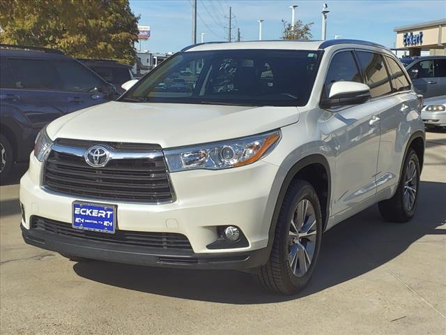 used 2014 Toyota Highlander car, priced at $19,995