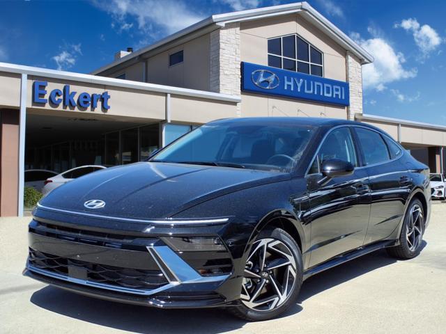 new 2025 Hyundai Sonata car, priced at $31,680