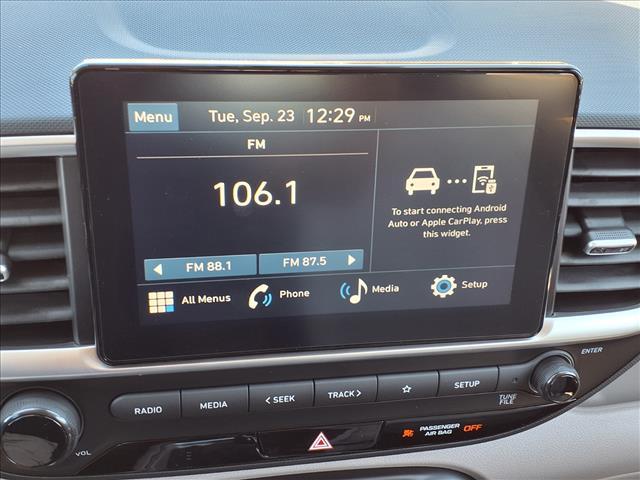 new 2025 Hyundai Venue car, priced at $23,805