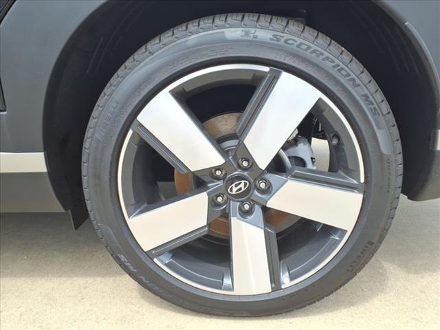 new 2025 Hyundai Santa Fe car, priced at $44,615