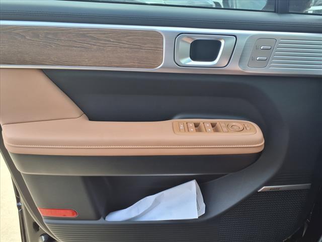 new 2025 Hyundai Santa Fe car, priced at $44,615