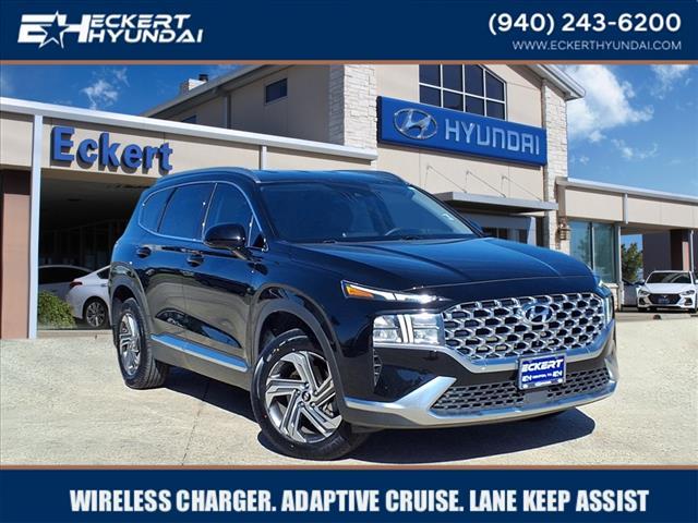 used 2022 Hyundai Santa Fe car, priced at $17,995
