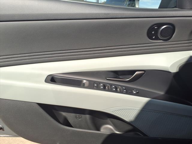 new 2025 Hyundai ELANTRA HEV car, priced at $31,131