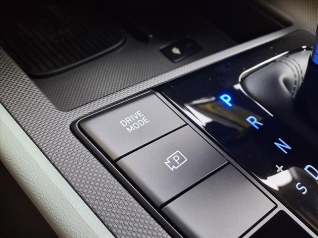 new 2025 Hyundai ELANTRA HEV car, priced at $31,131