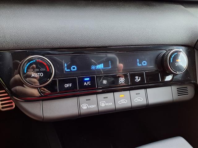 used 2025 Hyundai Elantra car, priced at $25,565