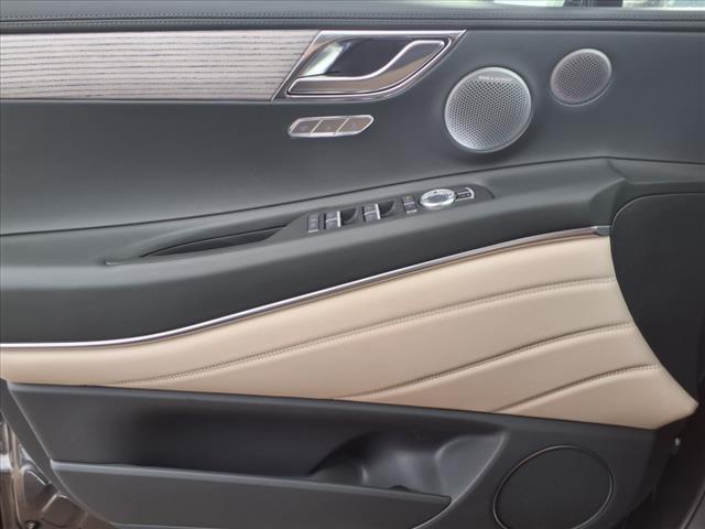 new 2025 Genesis GV80 car, priced at $77,785