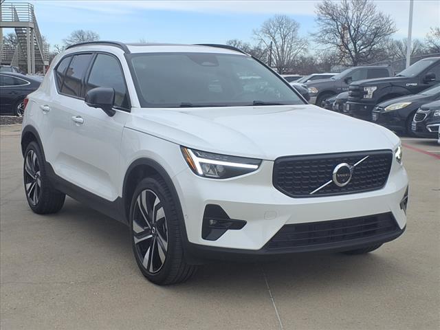 used 2023 Volvo XC40 car, priced at $33,500