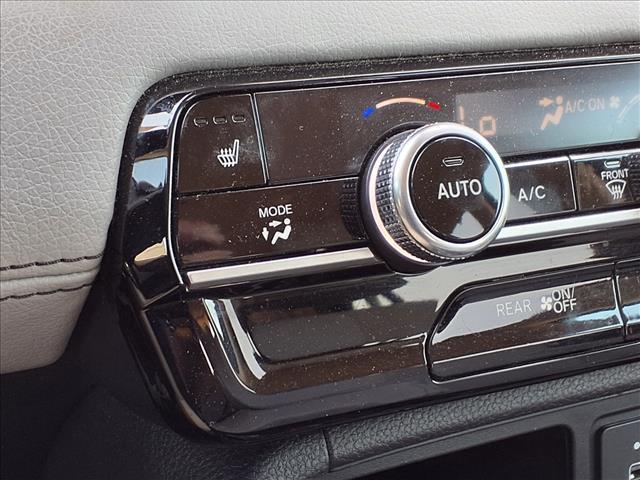 used 2024 Honda Pilot car, priced at $37,499