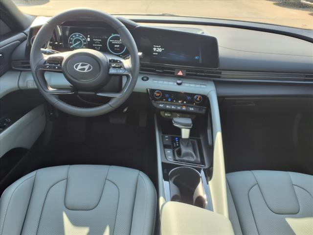 new 2025 Hyundai ELANTRA HEV car, priced at $31,635