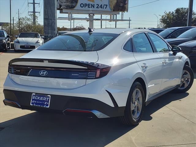 new 2025 Hyundai Sonata car, priced at $28,004