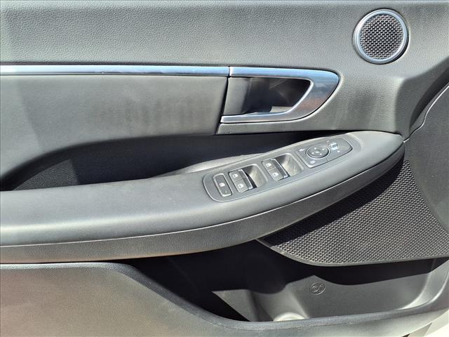 used 2021 Hyundai Sonata Hybrid car, priced at $15,980
