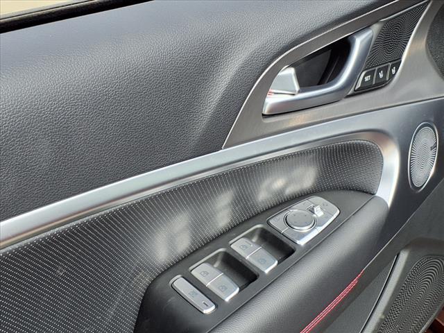 new 2025 Genesis G70 car, priced at $45,155