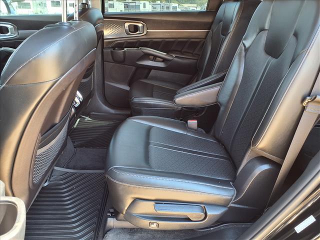 used 2021 Kia Sorento car, priced at $23,980