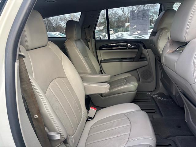 used 2015 Buick Enclave car, priced at $15,999