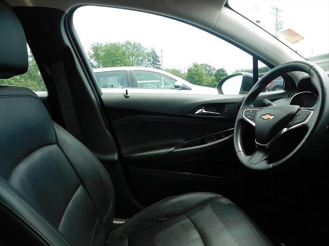used 2017 Chevrolet Cruze car