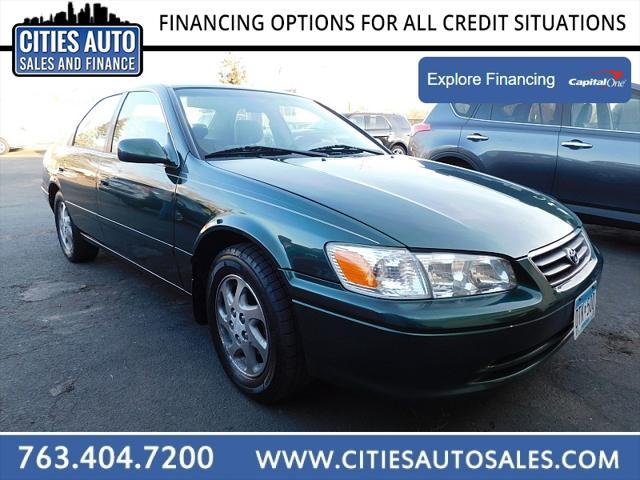 used 2000 Toyota Camry car, priced at $5,488