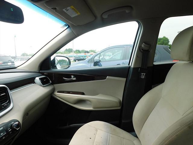 used 2017 Kia Sorento car, priced at $12,998