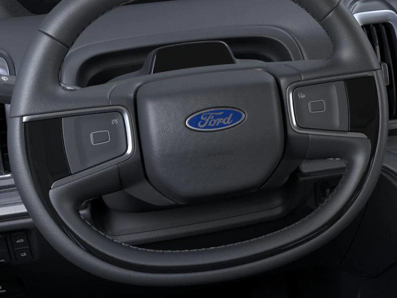 new 2025 Ford Expedition car, priced at $76,755