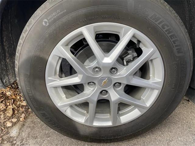 used 2024 Chevrolet Equinox car, priced at $18,781