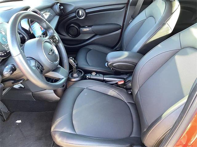 used 2022 MINI Hardtop car, priced at $18,981